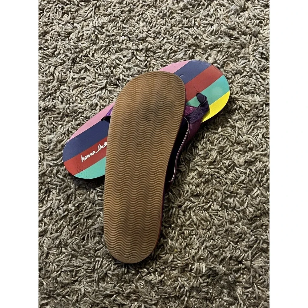 Girls Hanna Andersson Multi color Flip Flops Size 5 Good to Very Good Condition!